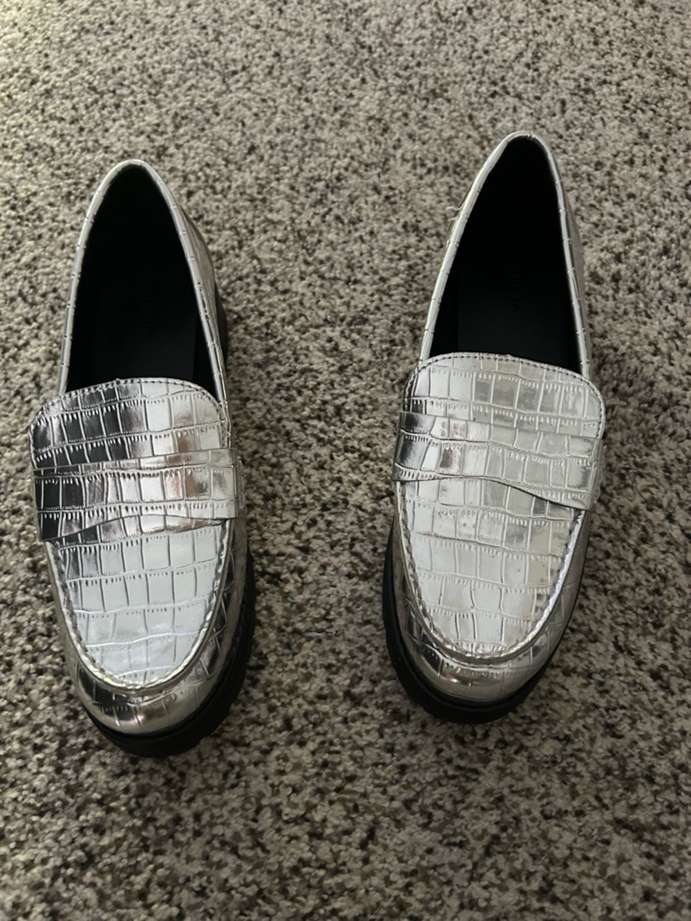 Metallic Silver Croc-Embossed Women’s Loafers